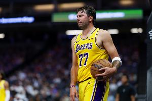 MacMahon:湖人若拿下50胜 东契奇打出场均30+三双数据 就能拿MVP